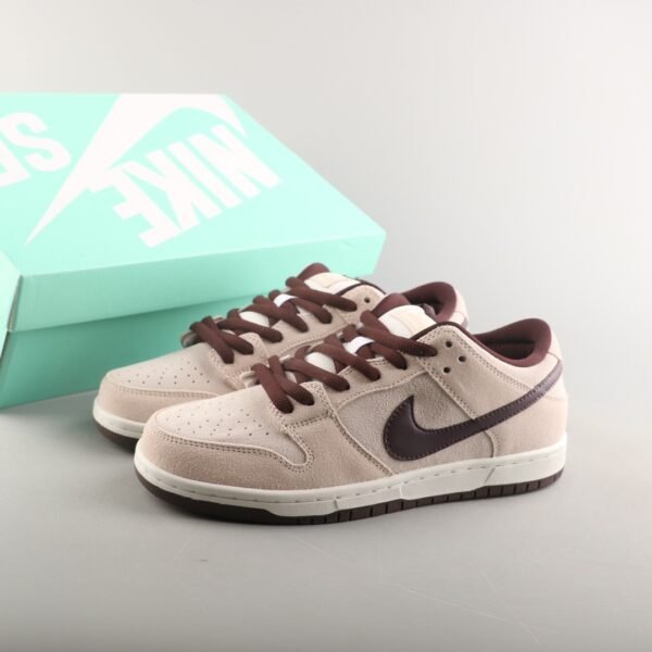 Dunk Low Pro SB 'Desert Sand Mahogany' - Imagen 2