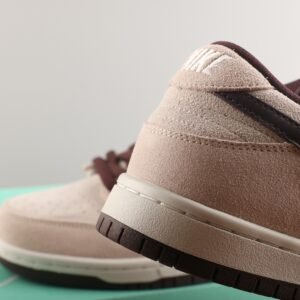 Dunk Low Pro SB 'Desert Sand Mahogany'