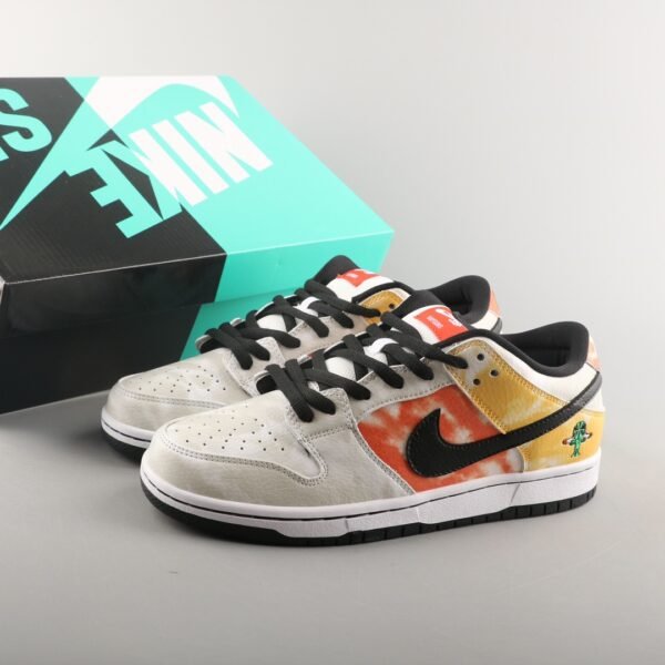 Dunk Low SB 'Roswell' - Imagen 2