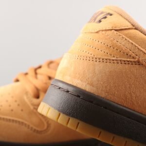 Dunk Low Pro SB 'Wheat Mocha'