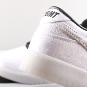 Fragment Design x CLOT x Dunk Low SP '20th Anniversary'