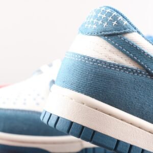 Dunk Low SE