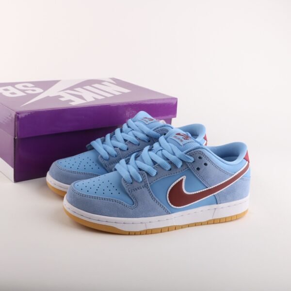Dunk Low Premium SB 'Philadelphia Phillies' - Imagen 2