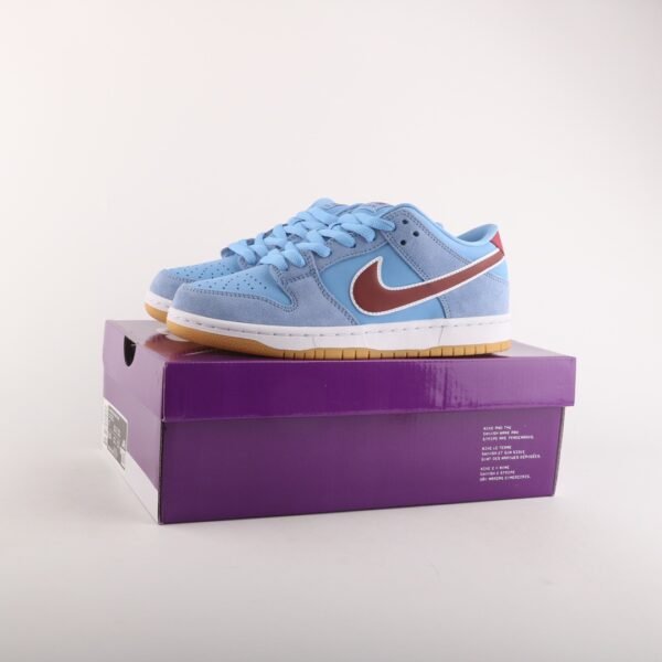 Dunk Low Premium SB 'Philadelphia Phillies' - Imagen 3