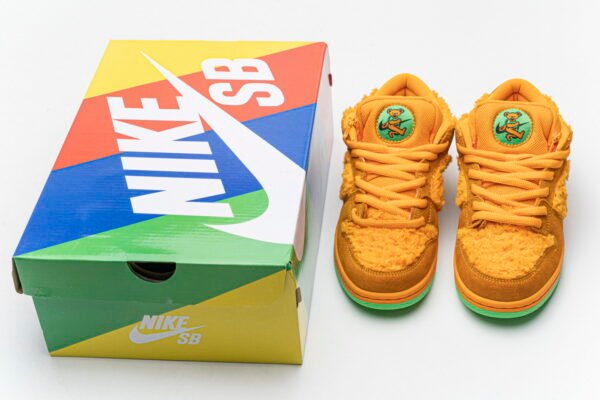 Grateful Dead x Dunk Low SB 'Orange Bear' - Imagen 3